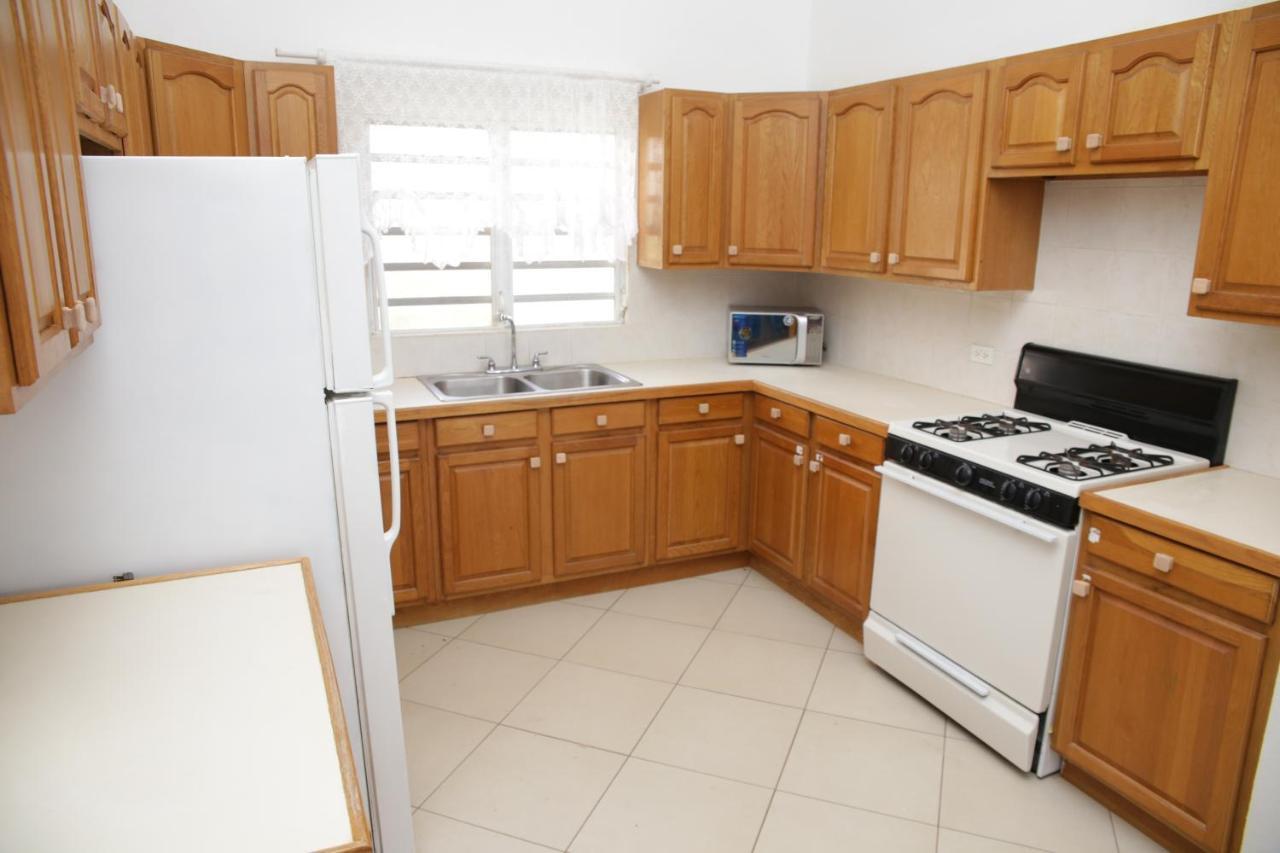 Breezee Apartment Long Path Екстериор снимка