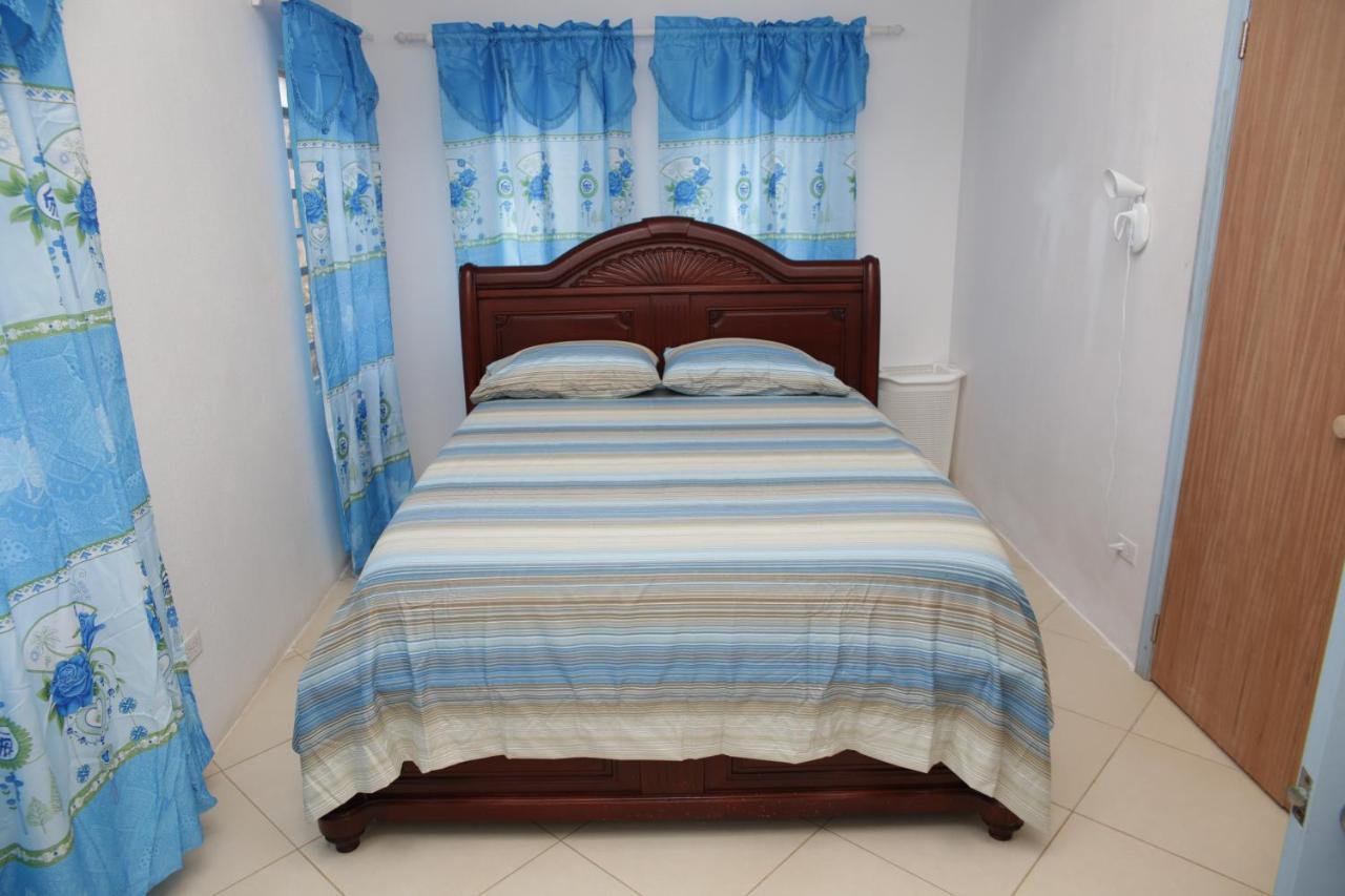 Breezee Apartment Long Path Екстериор снимка